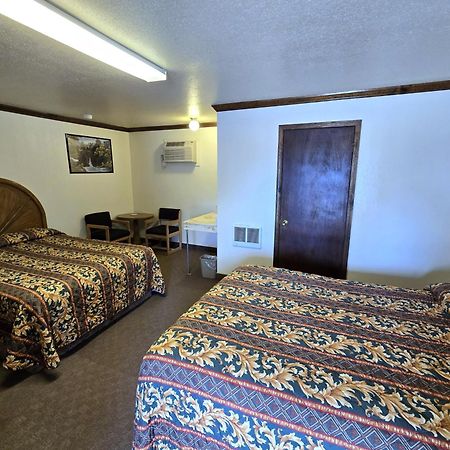 Dove Creek Inn Buitenkant foto