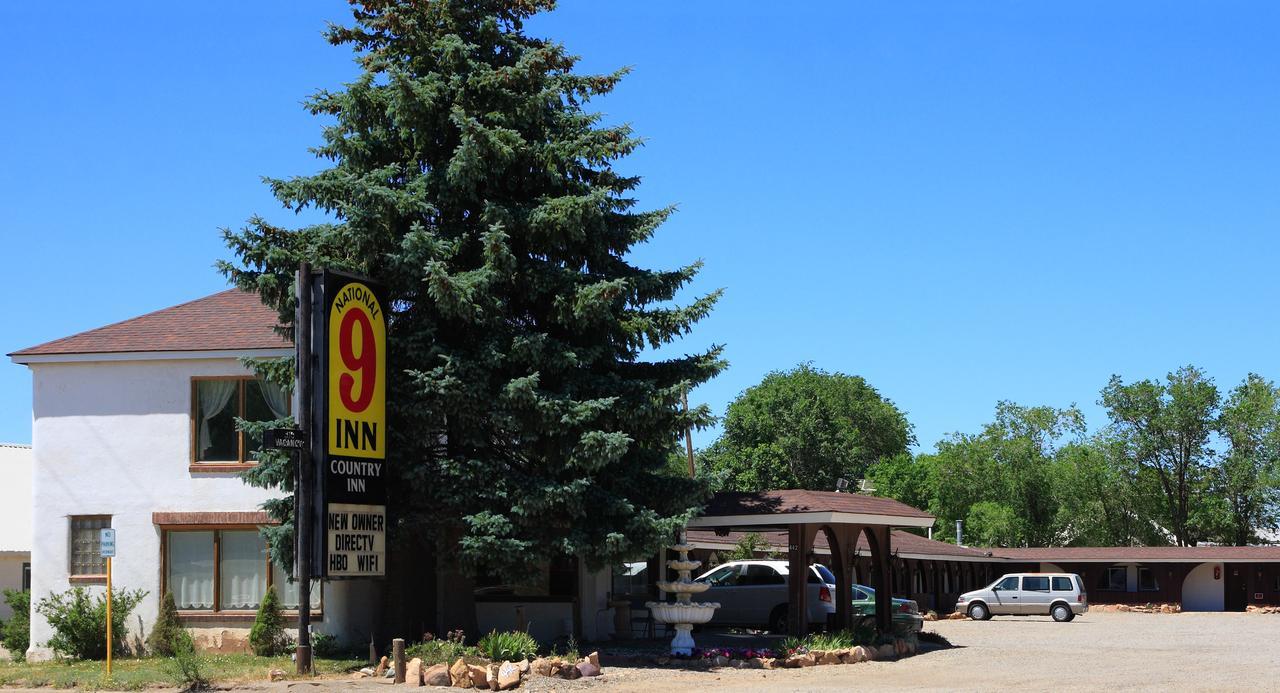 Dove Creek Inn Buitenkant foto